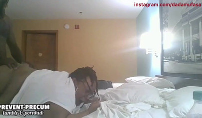 Amateur black couple records their fucking session in the hotel room