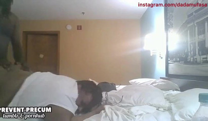 Amateur black couple records their fucking session in the hotel room