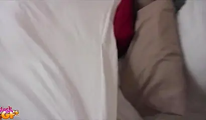 Beautiful Simone Styles gets down on her knees to blow his dick