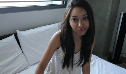 Stepsis Jasmine Summers gives a blowjob and gets fucked in POV