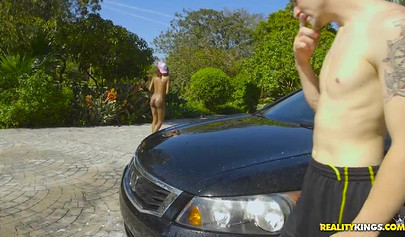 Raven Wylde gives him a blowjob and rides his dick