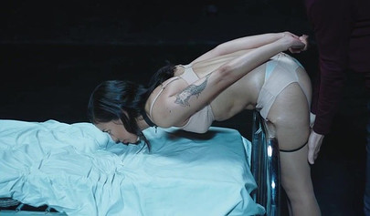 Sexy Lina Bembe gets interviewed before she strips her clothes