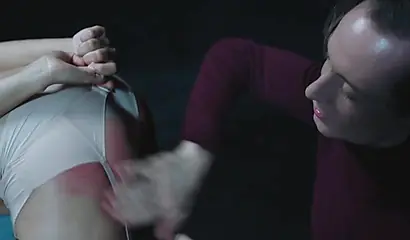 Sexy Lina Bembe gets interviewed before she strips her clothes