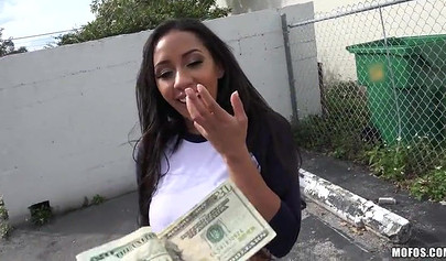 Priya Price sucks a rock-solid cock outdoors before hard shafting