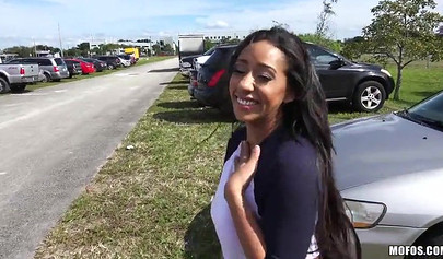 Priya Price gets on her knees outdoors and starts sucking