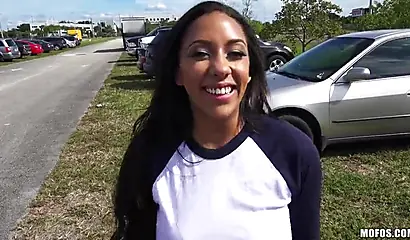 Priya Price gets on her knees outdoors and starts sucking