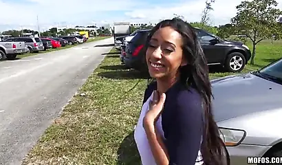 Priya Price gets on her knees outdoors and starts sucking