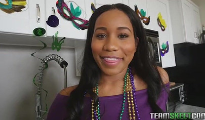 Jenna Foxx shows her tits and pleasures a hard cock