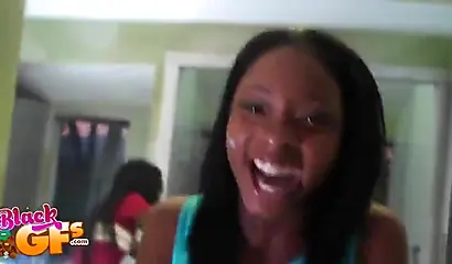 Mesmerizing black chick gives a blowjob to her horny boyfriend