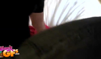 Enticing dark babe strips off elegantly to fuck