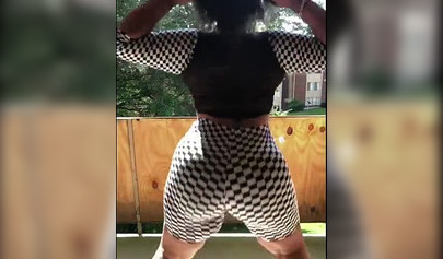 Black gal with amazing body twerks in front of the camera over and over for you