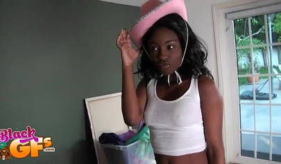 Black gf goes down on her bf and gives him head that he will never ever forget