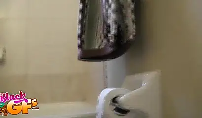 Black chick takes break from getting ready to fuck hard