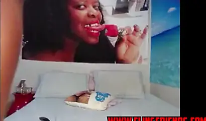 A neat little compilation of ebony gals with massive titties jigging in the open