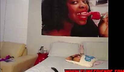 A neat little compilation of ebony gals with massive titties jigging in the open