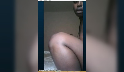 Submissive ebony teen spreads her cheeks and reveals a wonderful pussy on Skype