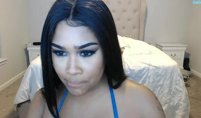 Beautiful black amateur babe shows off her curvy body and teases on live cams