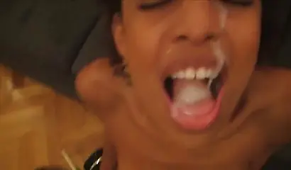 Brazilian ebony amateur begs her man to drill her pussy and cum in her mouth