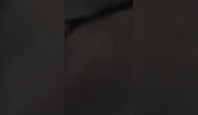 BBW black amateur seduces her Uber driver an masturbates by rubbing her pussy