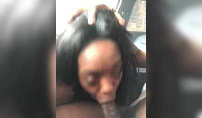 Horny ebony amateur chick gives a long and sloppy blowjob to a big cock in a car