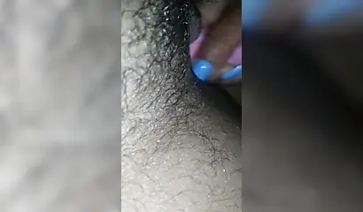 Chubby black amateur chick enjoys her ebony girlfriend slobbering on her wet cunt