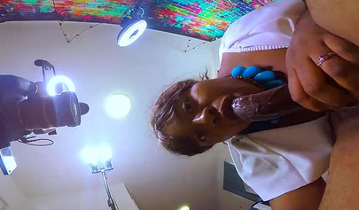 Fat ass babe sits on her husband's face before demanding hard finger fucking