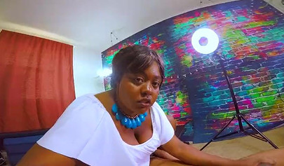 Fat ass babe sits on her husband's face before demanding hard finger fucking