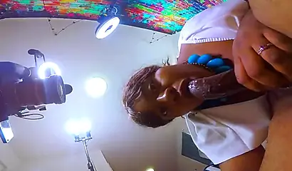 Fat ass babe sits on her husband's face before demanding hard finger fucking