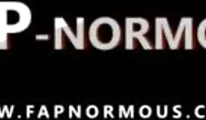 MILF with big ass fucks her pussy using her fingers and toys before she squirts