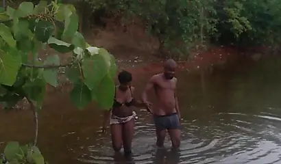 Amateur black girl strips naked and rubs her pussy outside before fucking her man