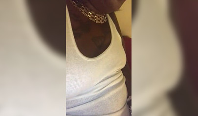 Curvy black amateur chick enjoys receiving a sloppy and orgasmic pussy licking