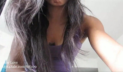 Black babe with gorgeous legs shows off her body in amazing solo video at home