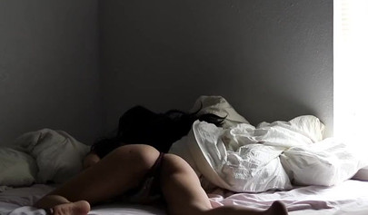 Hot ebony girl humps and rubs herself on a blanket until she cums really hard