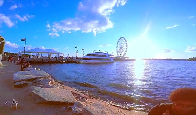 Ebony couple has oral sex and then they fuck at the beach and they love it