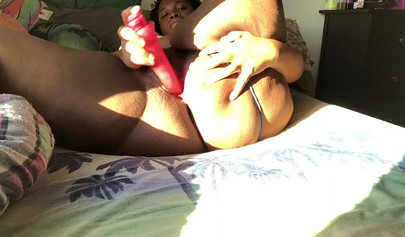 Ebony fatty masturbates because she is bored as fuck and she loves the feeling