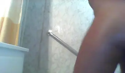 Black amateur with small tits shakes her fat ass and twerks before masturbating