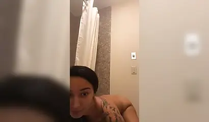 Sexy ebony instagram model showers nude and seduces the audience with her body