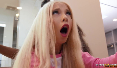 Я не успел соблазнить новую горничную, как жена опередила