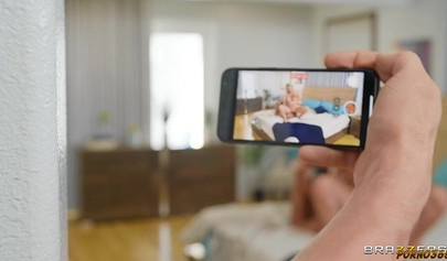 Blonde and ebony scissoring and licking wet holes