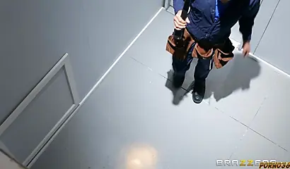 Chubby BBW is getting fucked in the elevator by Xander Corvus