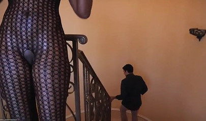 Ebony babe Nyomi Banxxx needs a white cock of Manuel Ferrara