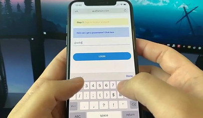 Amateur girl Halle Hayes serving her black boyfriend