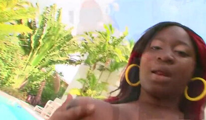 Black BBW is sucking a giant white dick and riding it in bed