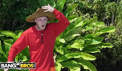 Sweet ebony babe Cecilia Lion seduces the pool guy Brick Danger