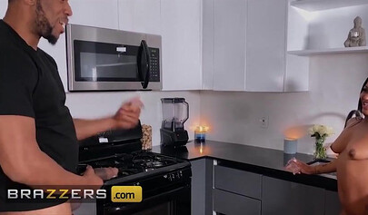 Sommer Isabella wants a real big cock in the kitchen