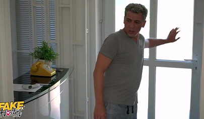 Cheating ebony girlfriend fucks a hotel manager in a hostel