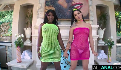 Skyler Nicole and Vanessa Sky both get ass fucked