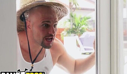 Amazing black pornstar Sarai Minx - porn compilation