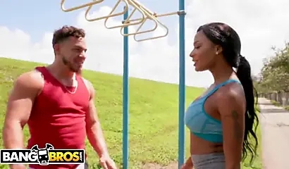 Amazing black pornstar Sarai Minx - porn compilation