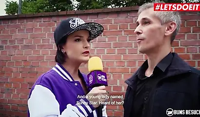 Sunny Star Enjoys Amateur Hardcore